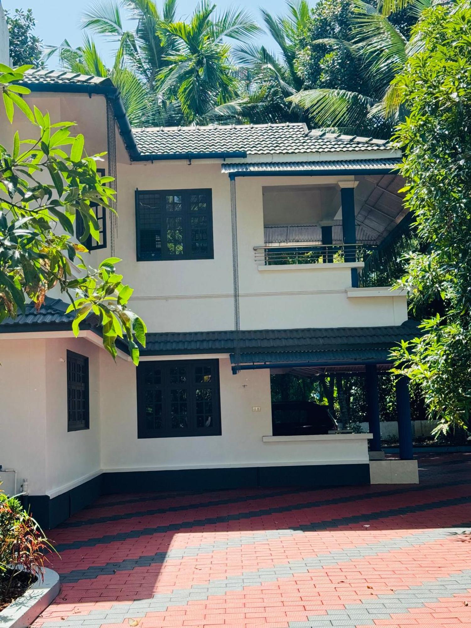 Villa Dream House Near Iim Kozhikode & Nit Calicut
